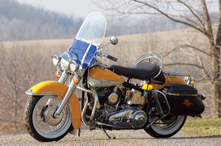 1961 Harley-Davidson FLH Panhead Image